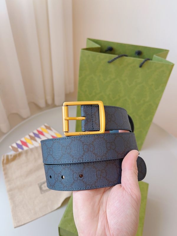 スーパーコピーグッチベルト素材ディテール